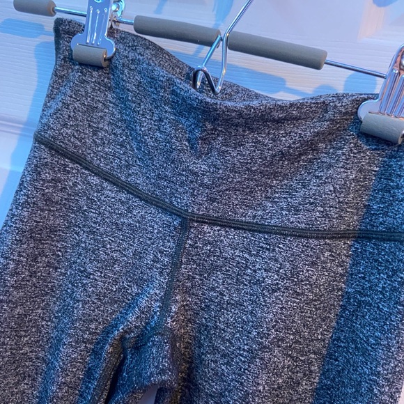 Lululemon leggings - Picture 3 of 5